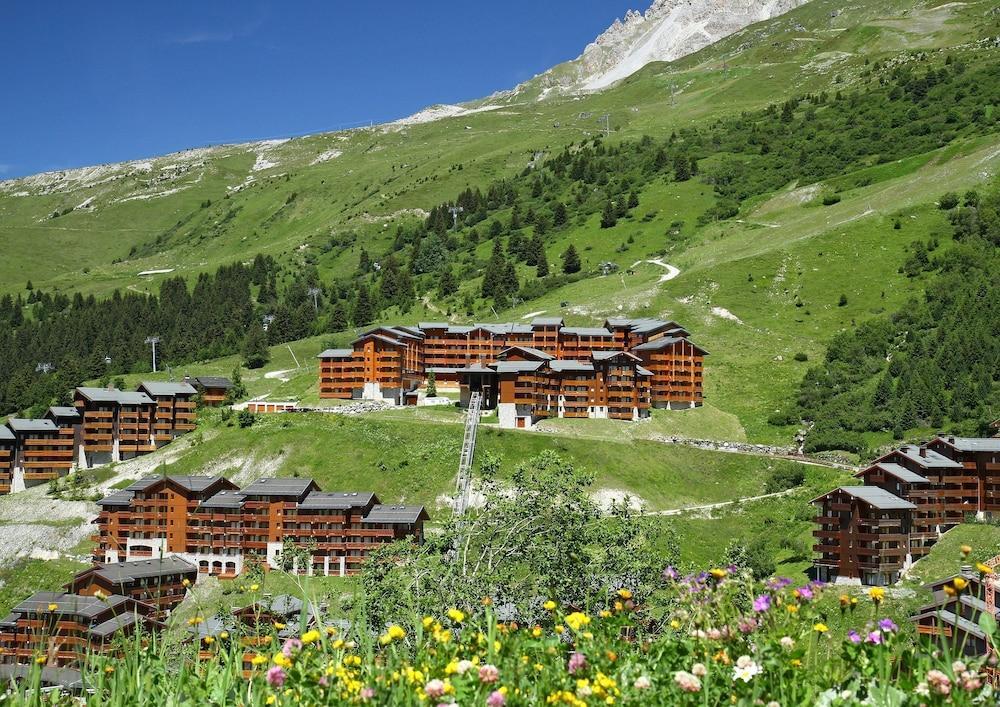 Residence Pierre & Vacances Premium Les Crets Les Allues Exteriör bild