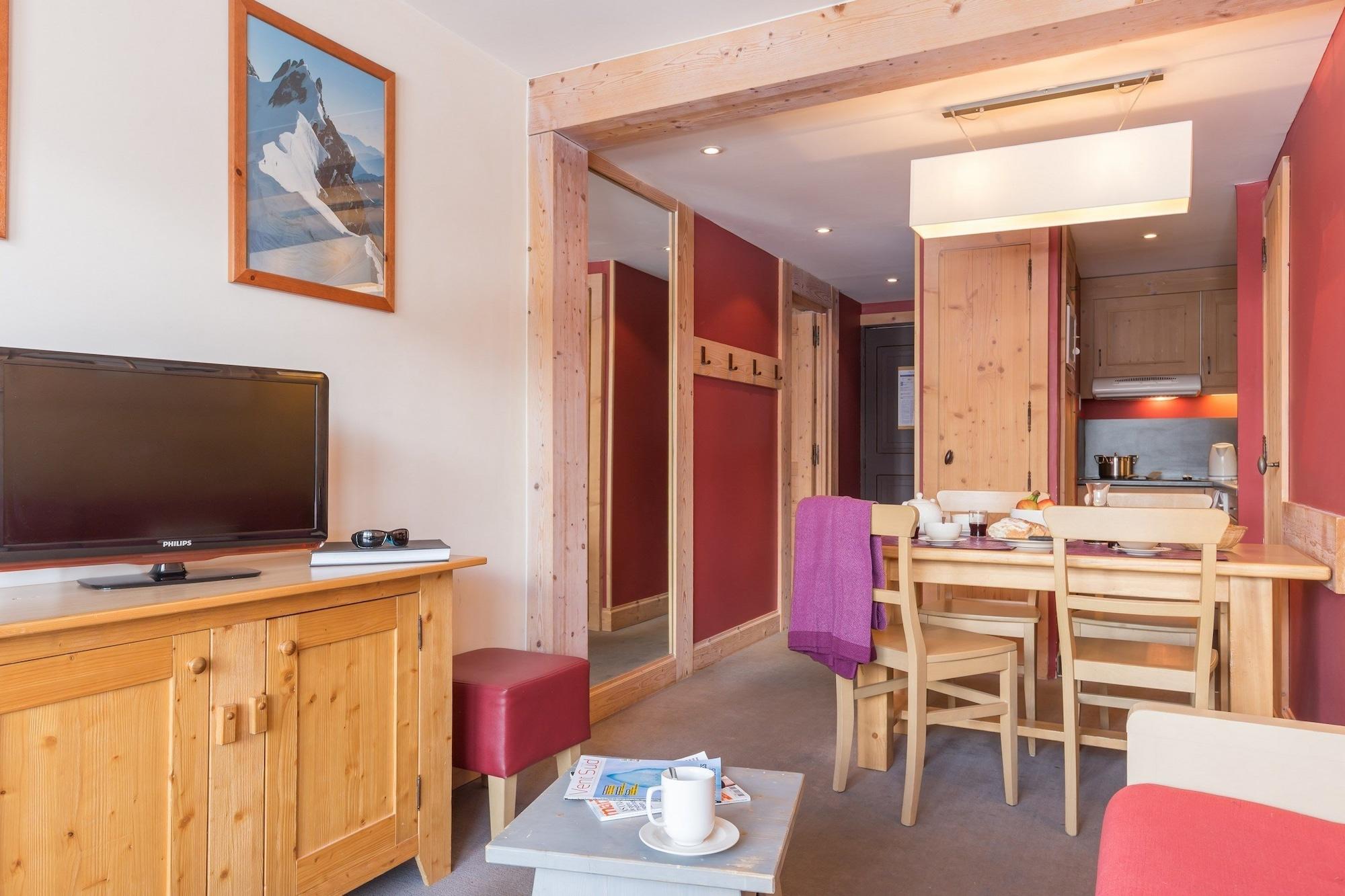 Residence Pierre & Vacances Premium Les Crets Les Allues Exteriör bild